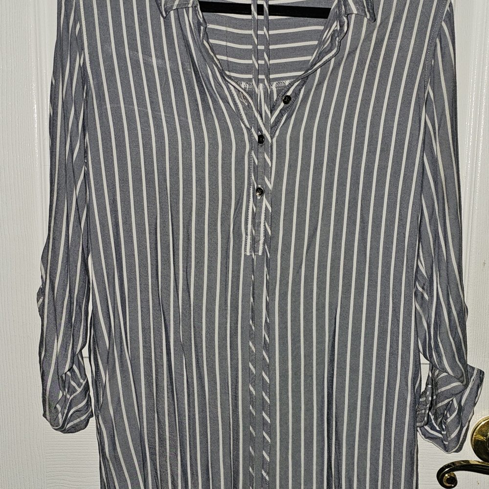 Time and Tru Gray Striped Dress
